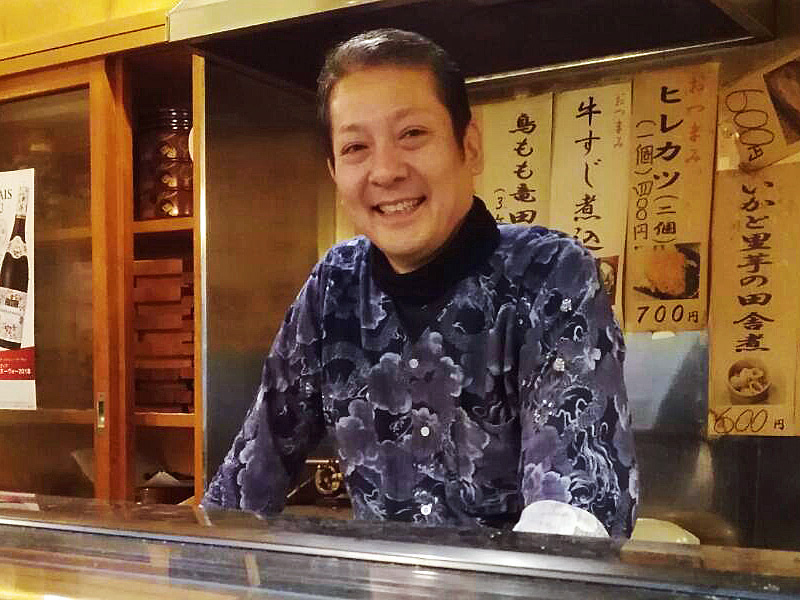 どうぞお気軽に引き戸を開けてお入りください